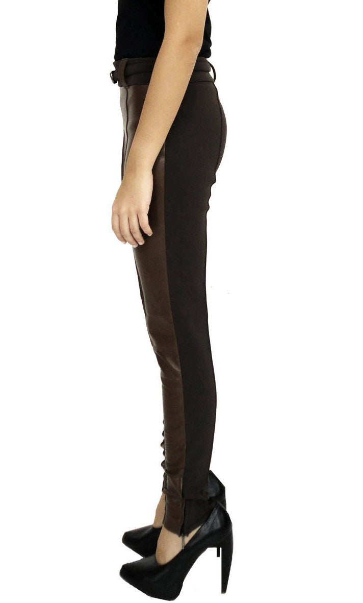 CALÇA LEGGING COM CINTO COURO E TK