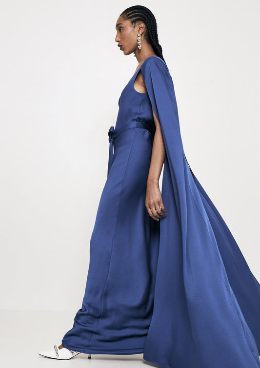 VESTIDO DE CREPE CAPA LONGA