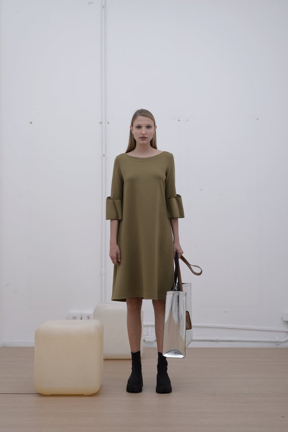 VESTIDO MANGA AMPLA
