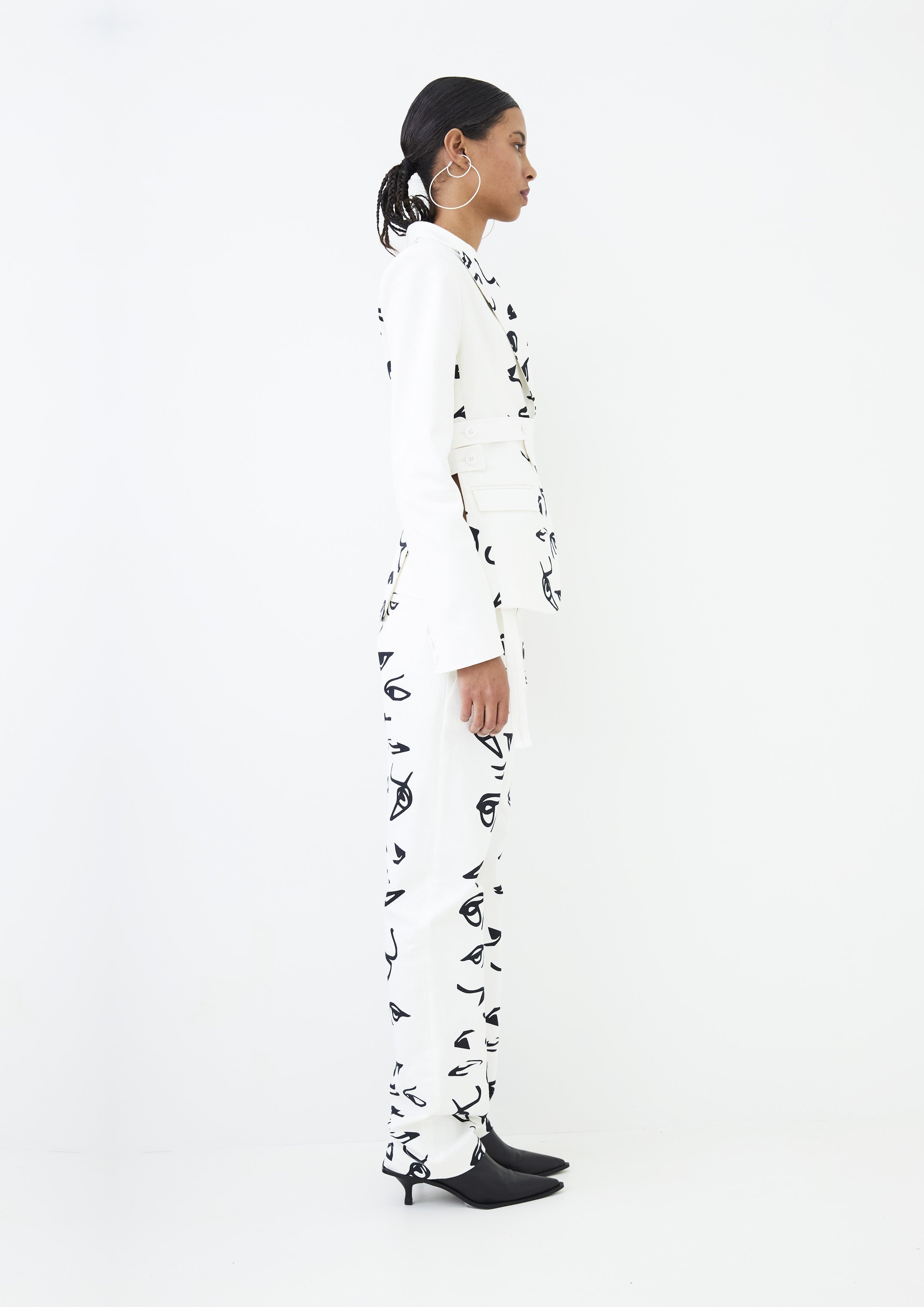 CALÇA SARJA ESTAMPA SURREALISMO