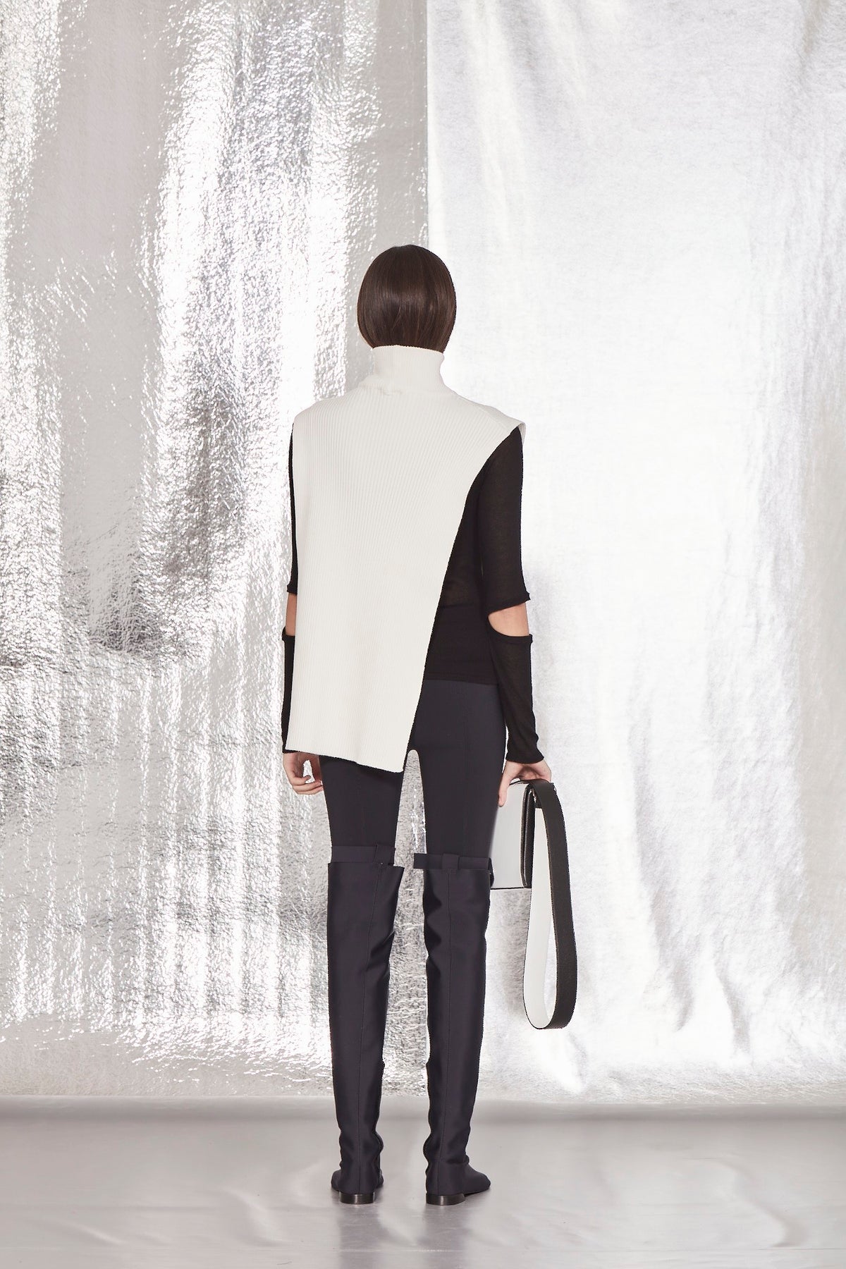 CORTA VENTO OVERSIZED TRICOT