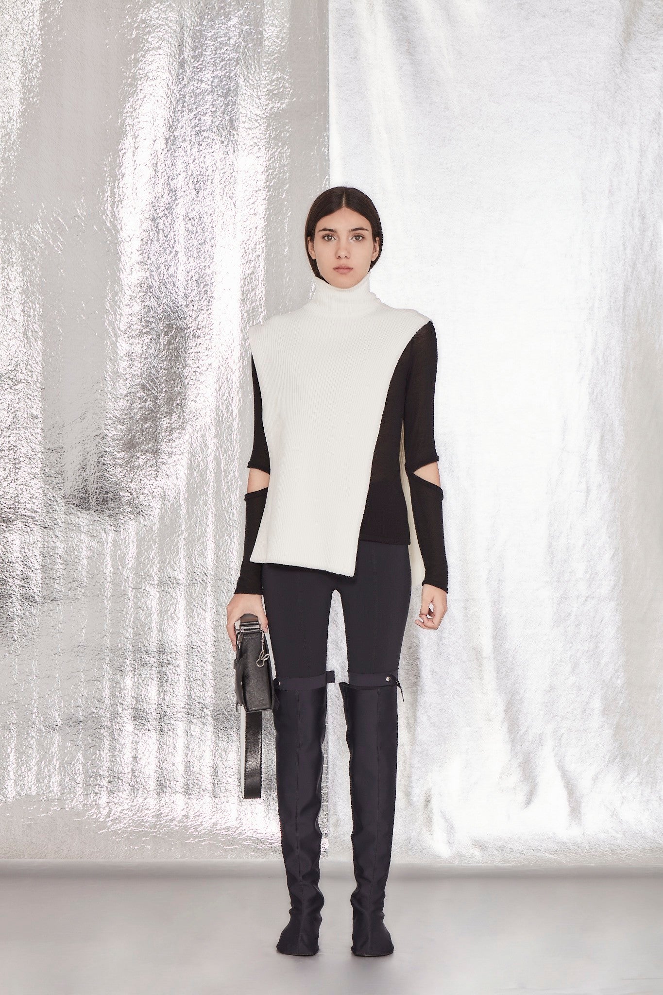 CORTA VENTO OVERSIZED TRICOT