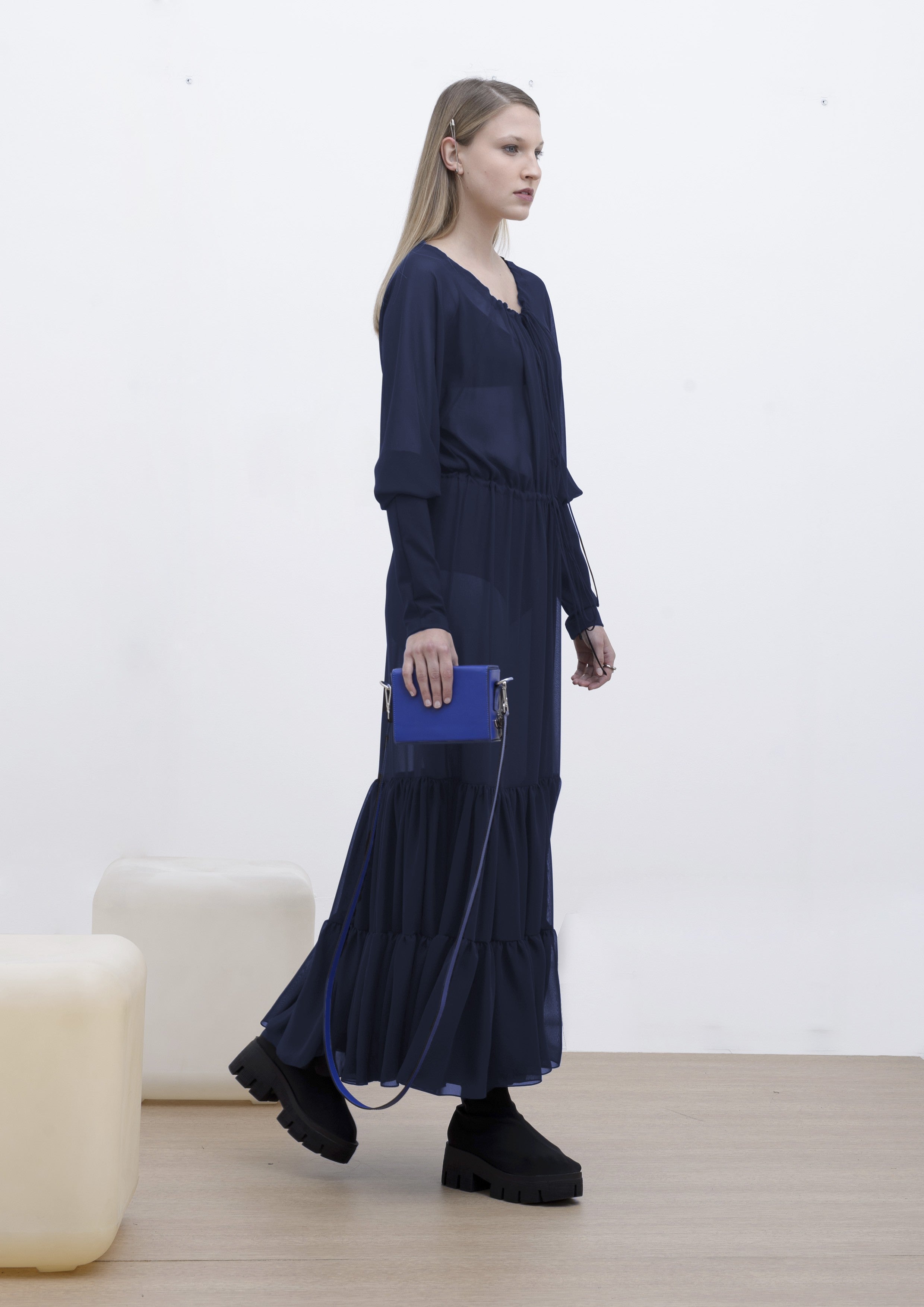 VESTIDO FRANZIDO DE CHIFFON