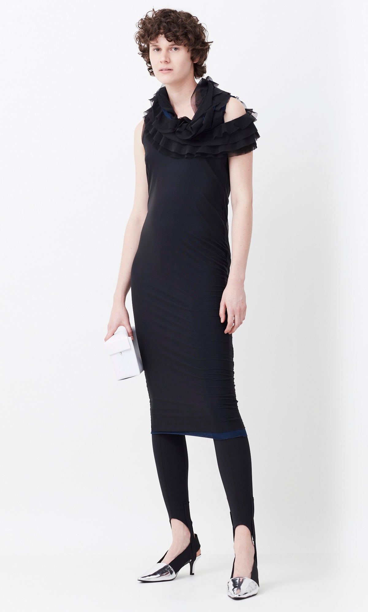 VESTIDO DE TULE E MALHA COM DETALHE A FIO