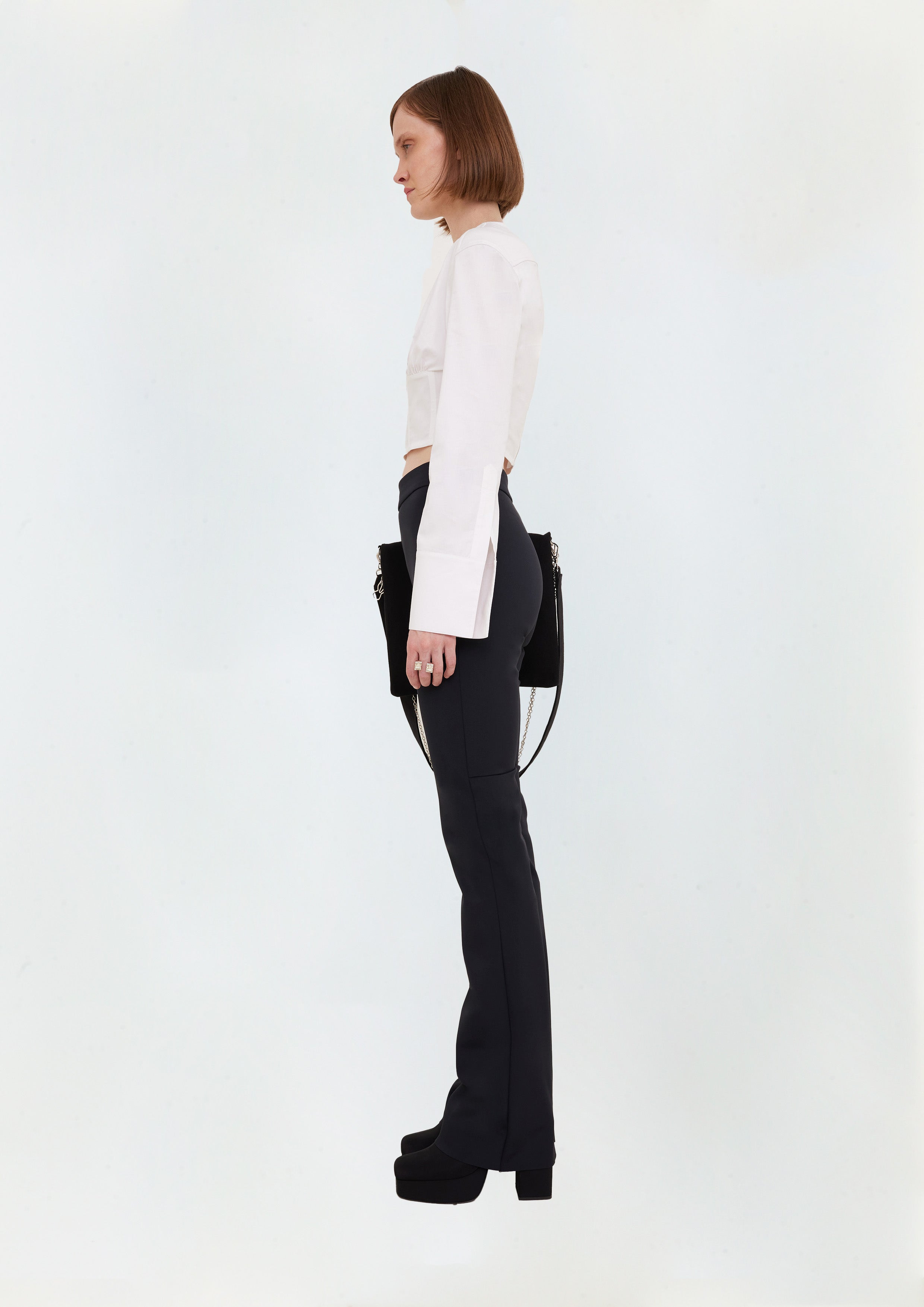 CALÇA FLARE CINTURA ALTA