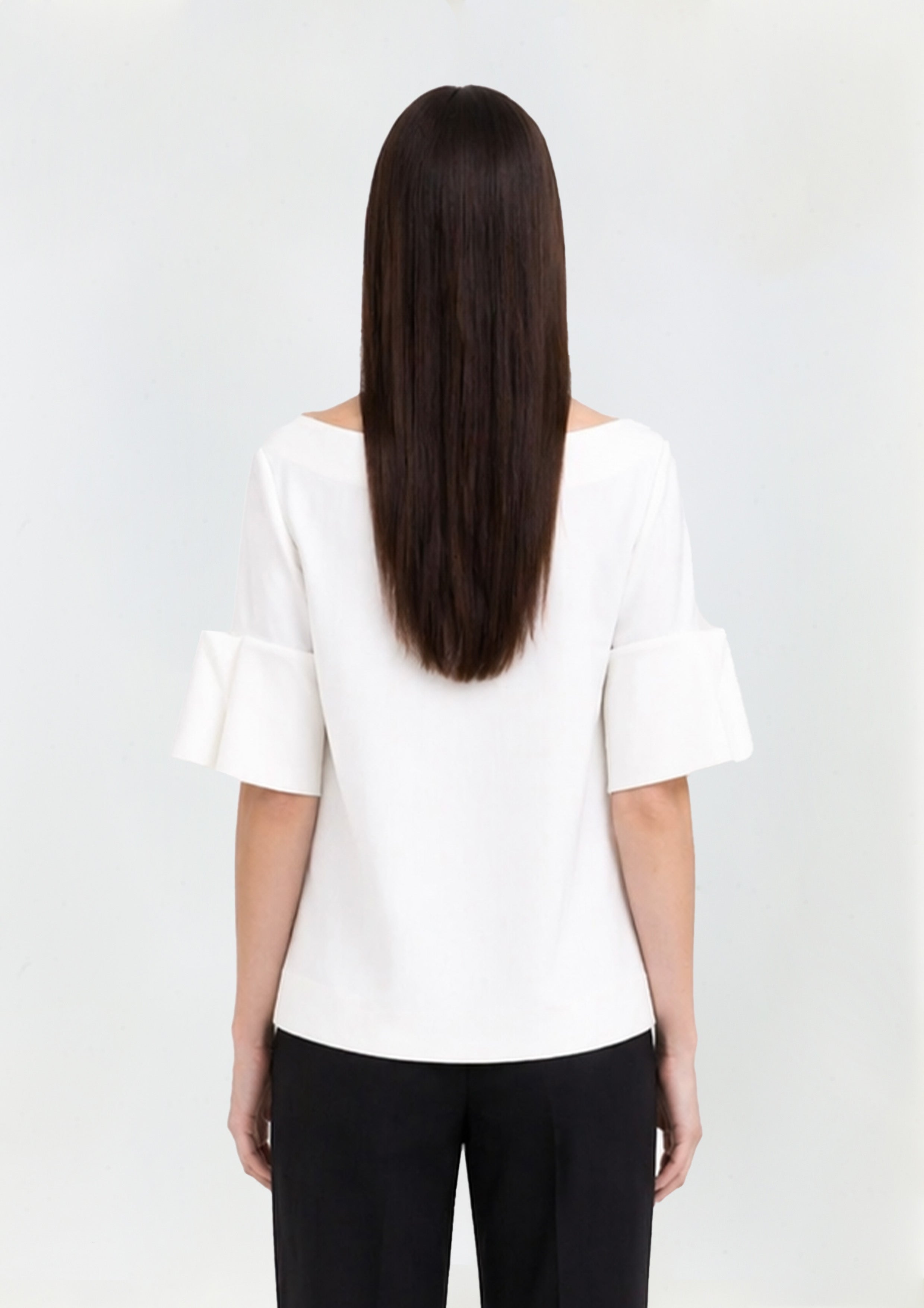 T-SHIRT COM TK NO DETALHE
