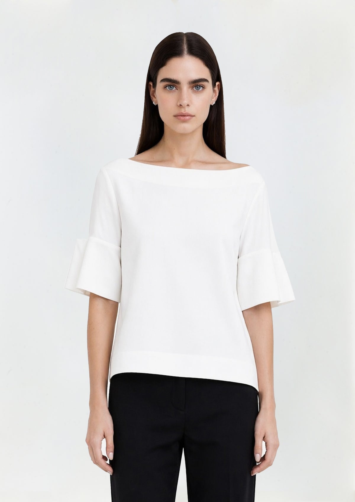 T-SHIRT COM TK NO DETALHE
