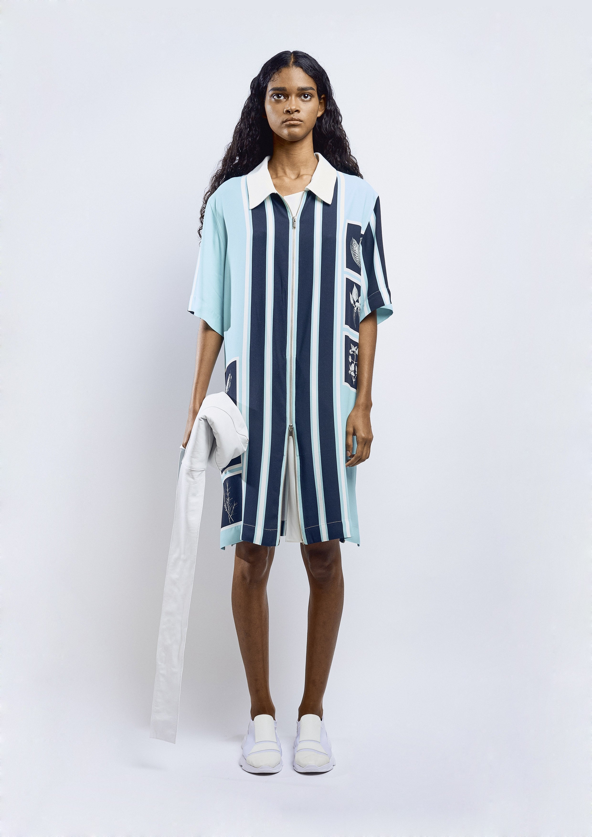 VESTIDO CAMISA COM ZIPER ESTAMPADO