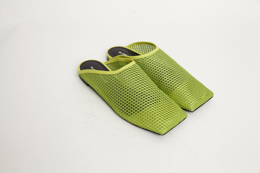 SLIPPER DE TELA COM VIVO DE COURO