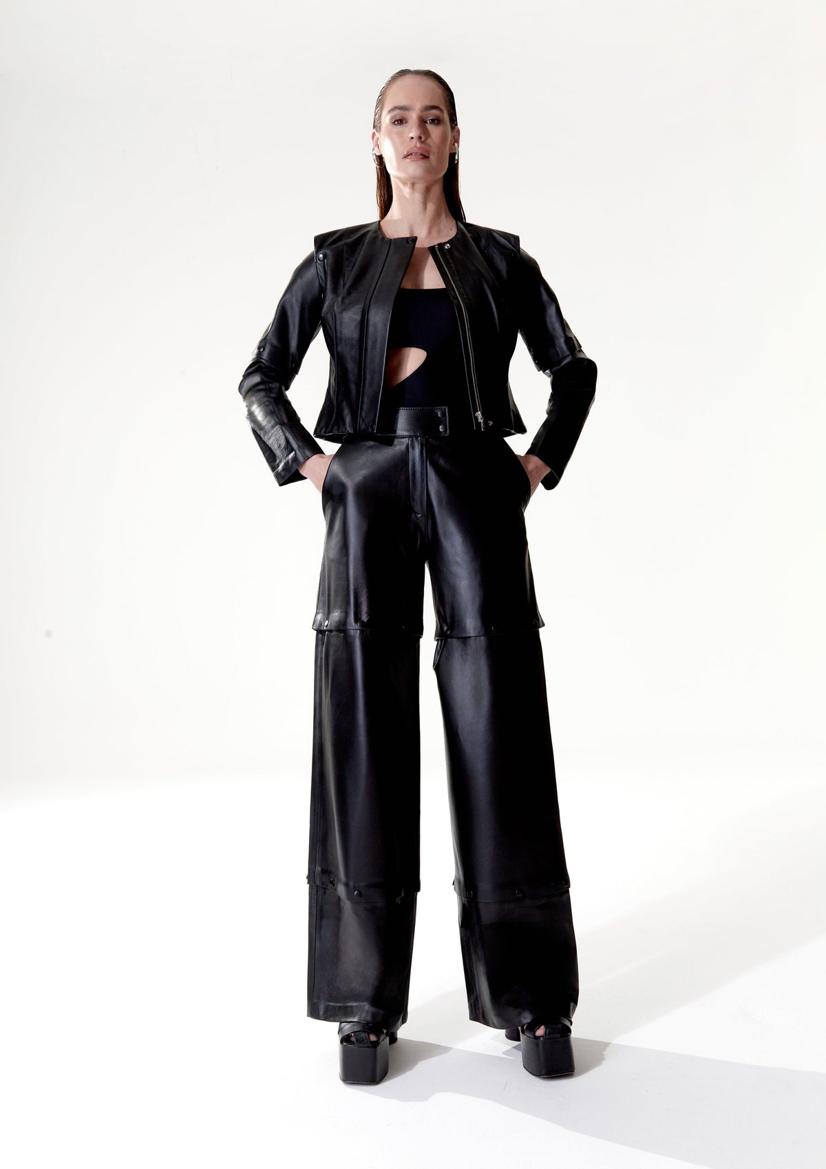 CALÇA DESTACÁVEL EM COURO