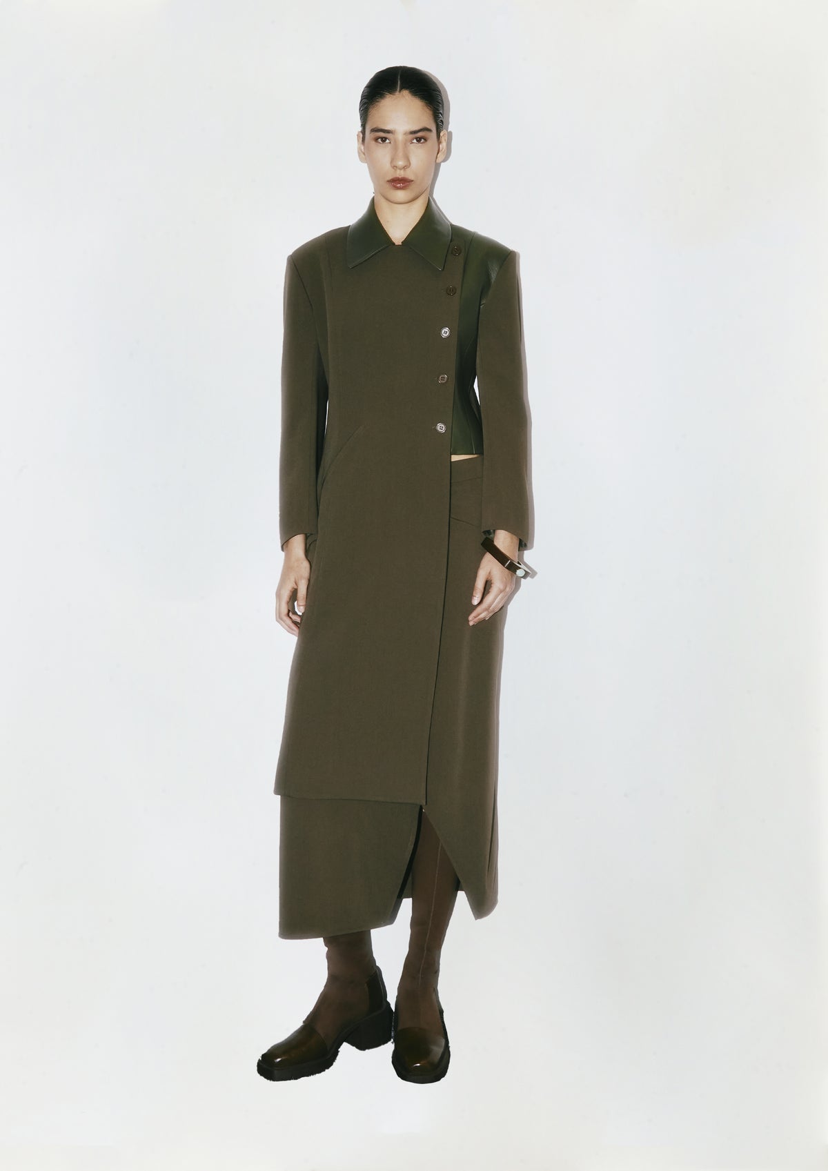 SAIA LONGA TRANSPASSADA