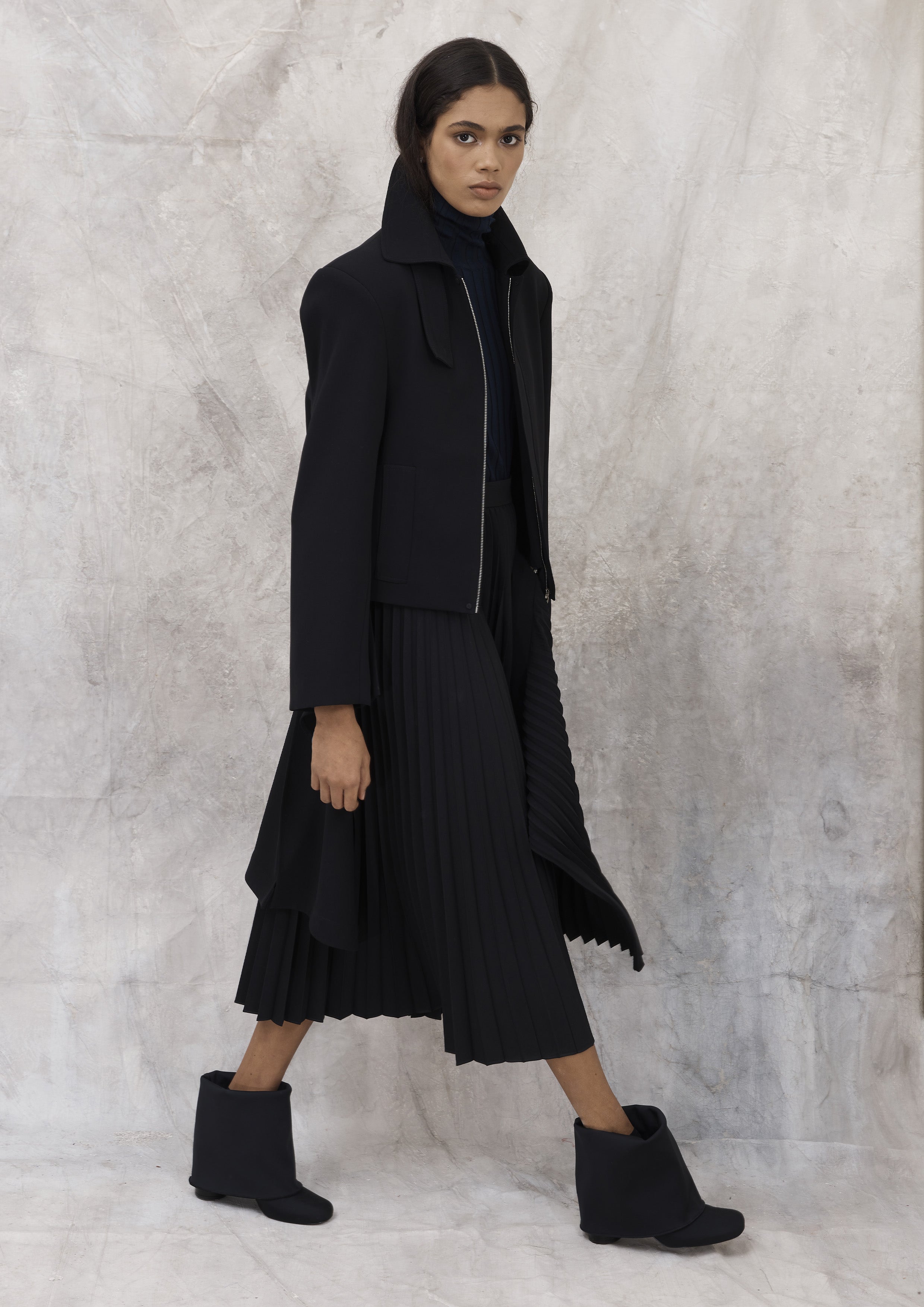 SAIA PLISSADA MIDI GABARDINE