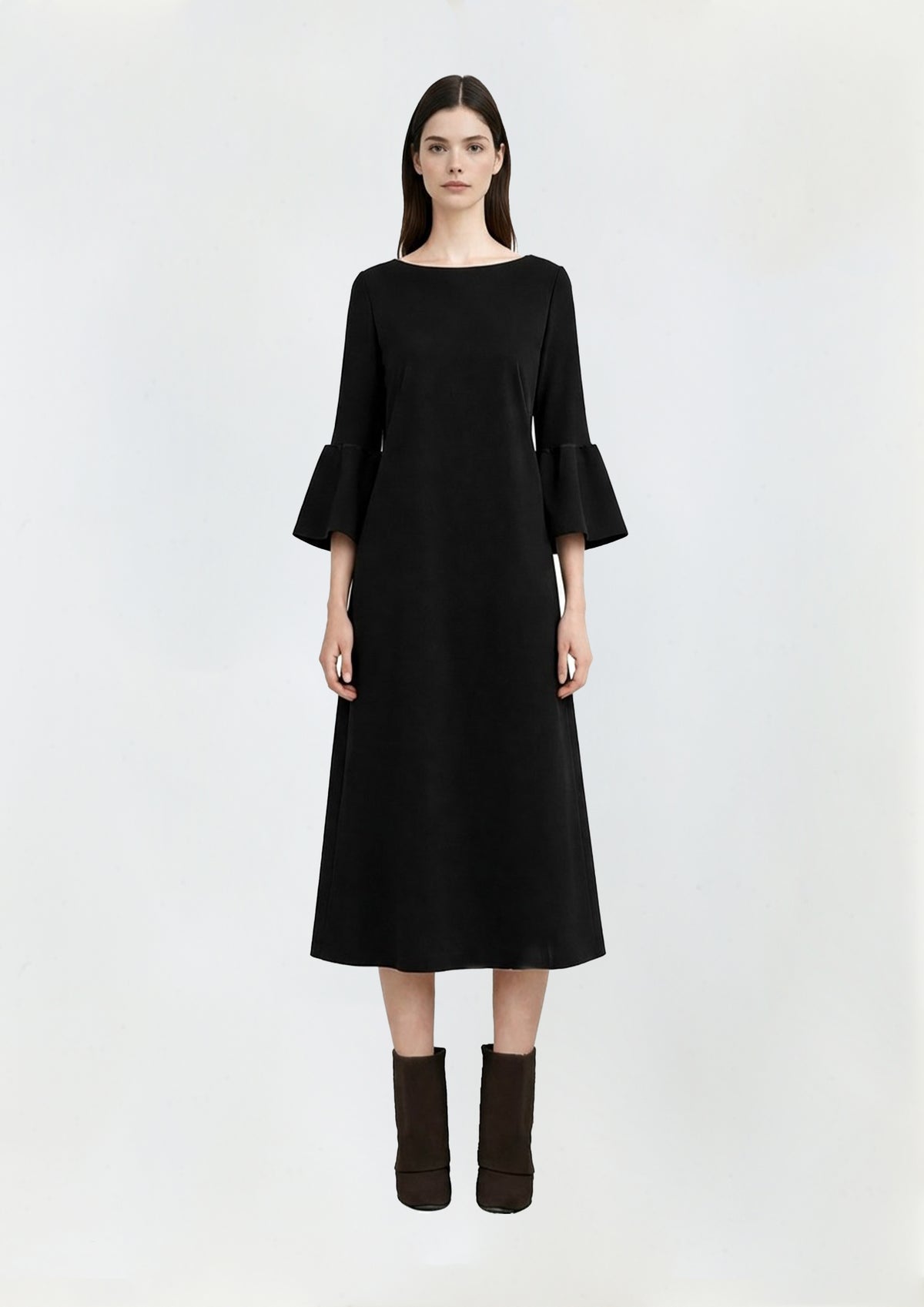VESTIDO DETALHE NAS MANGAS