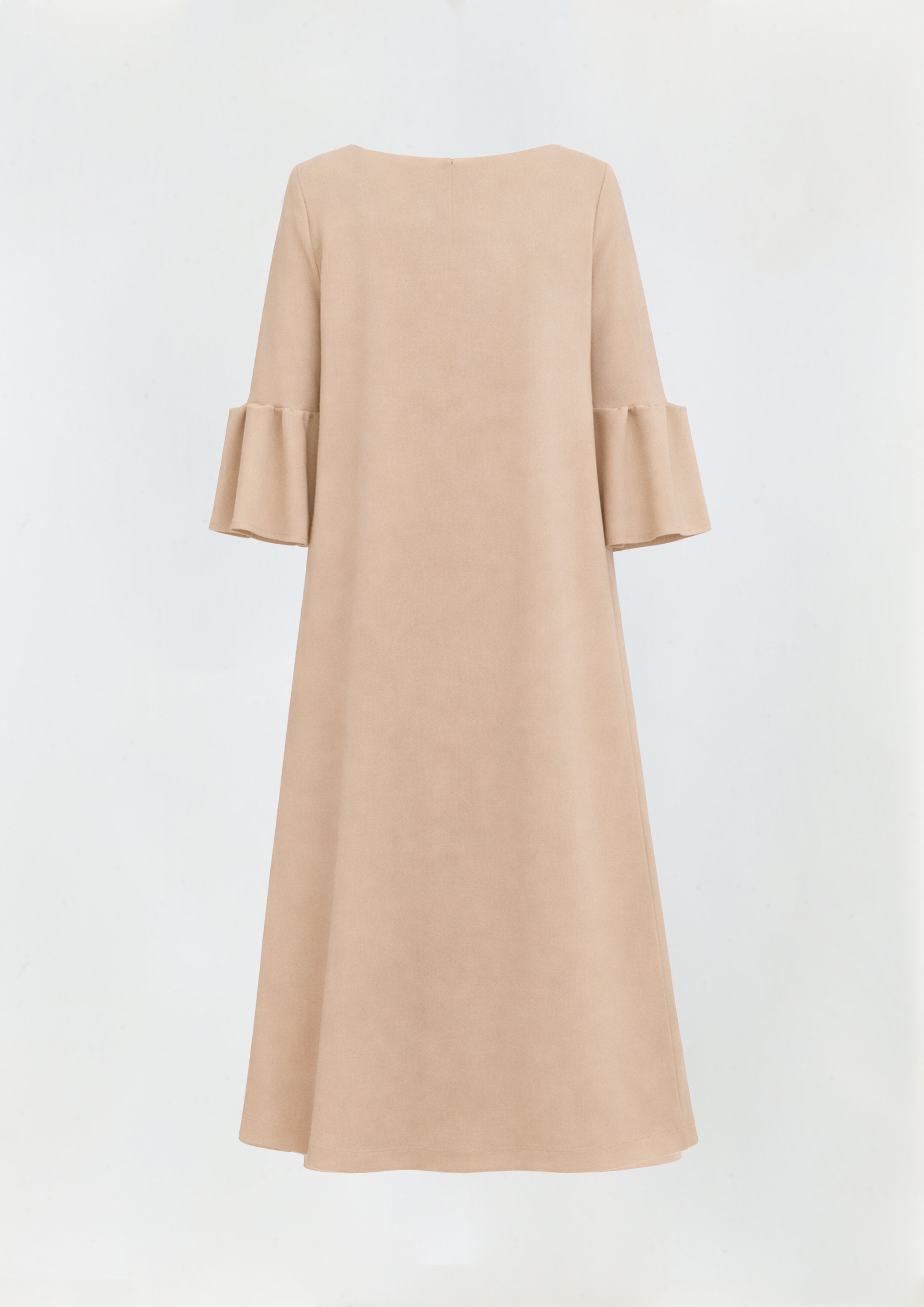VESTIDO DETALHE NAS MANGAS
