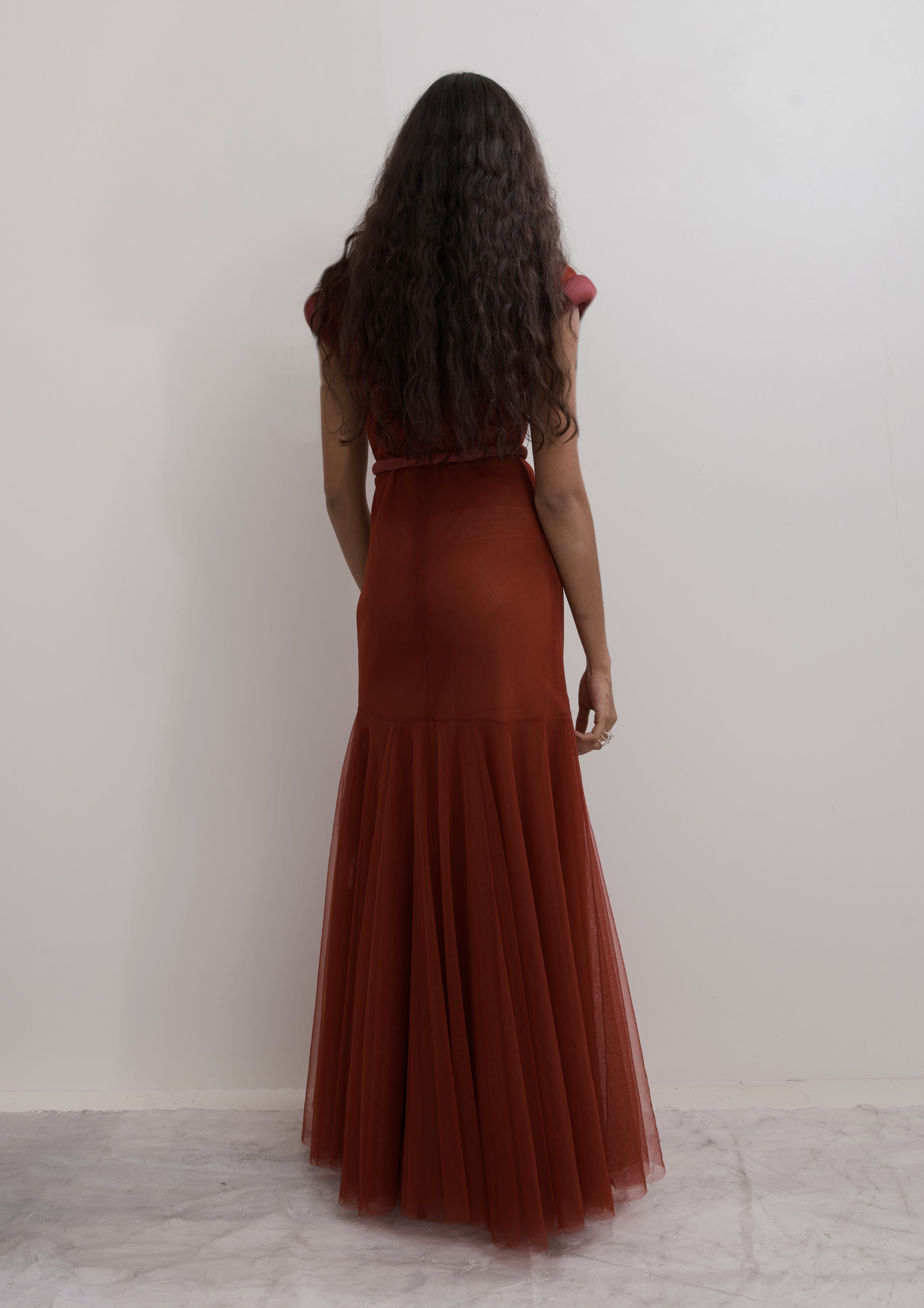 VESTIDO FESTA COM MANGAS INFLADAS