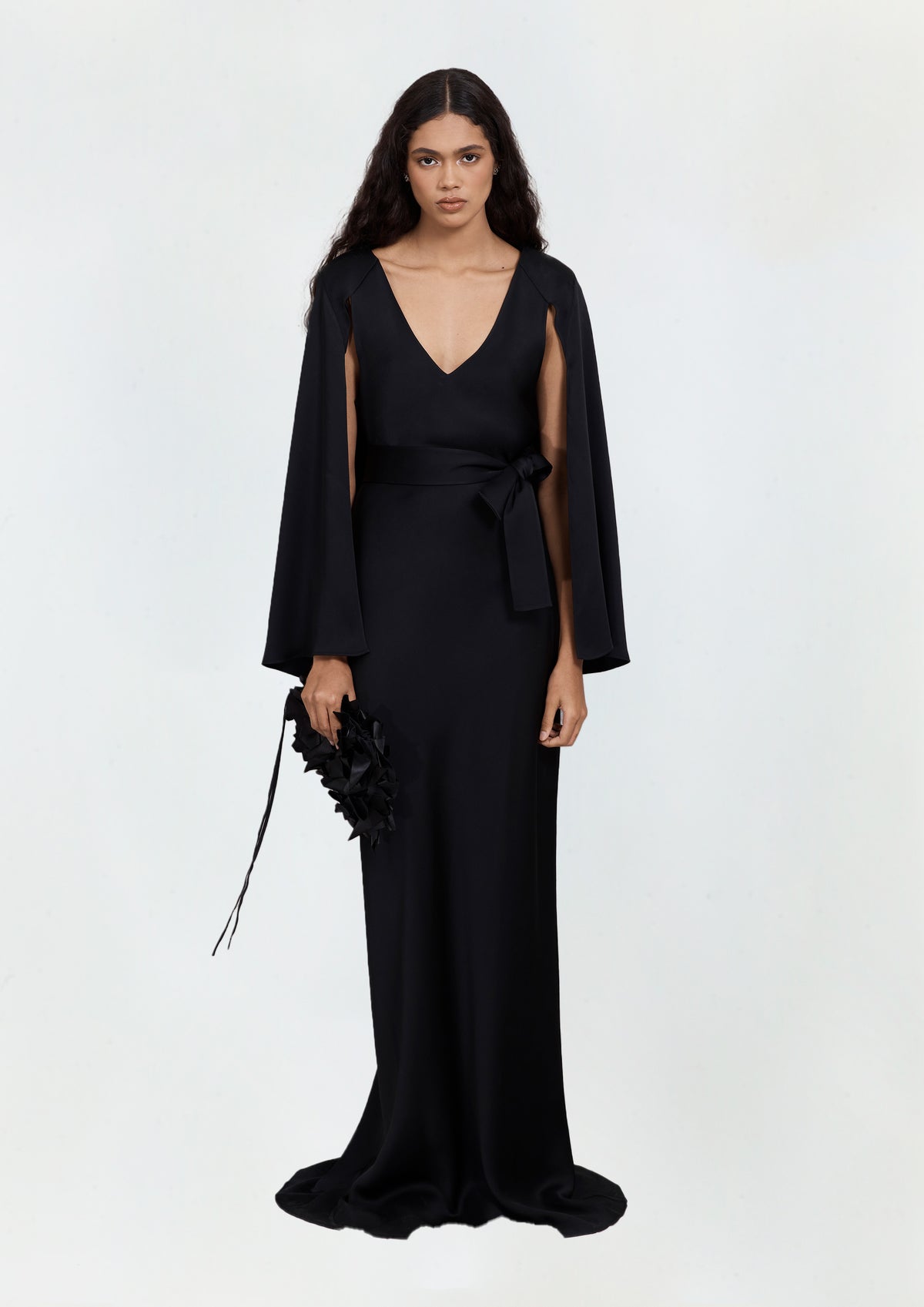 VESTIDO VIÉS COM PELERINE