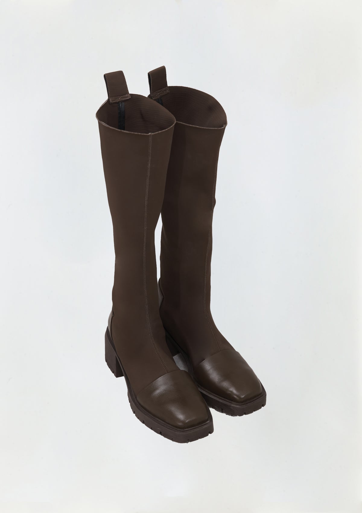 BOTA CANO ALTO TRATORADA