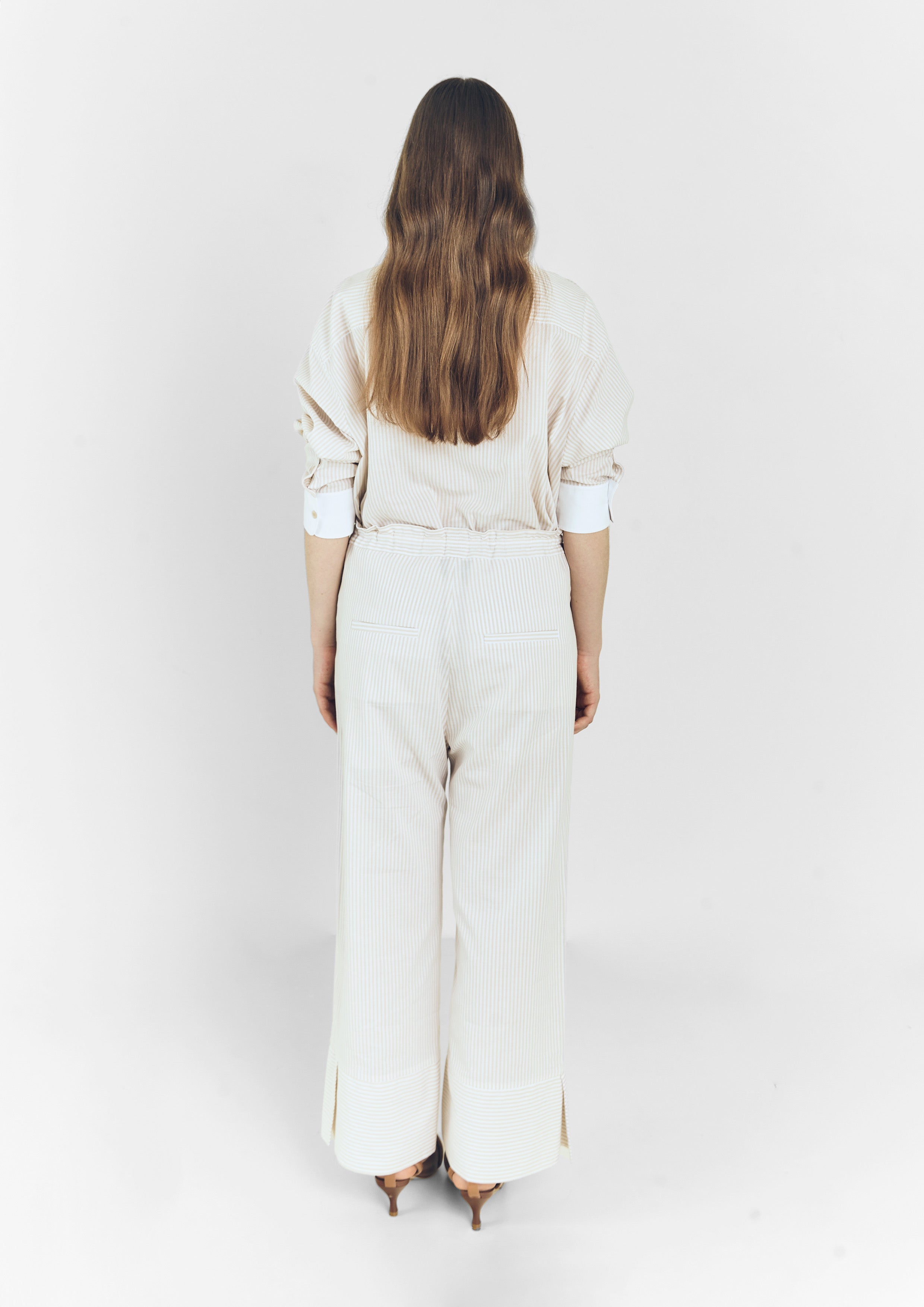 CALÇA LISTRA ISABELLA FIORENTINO