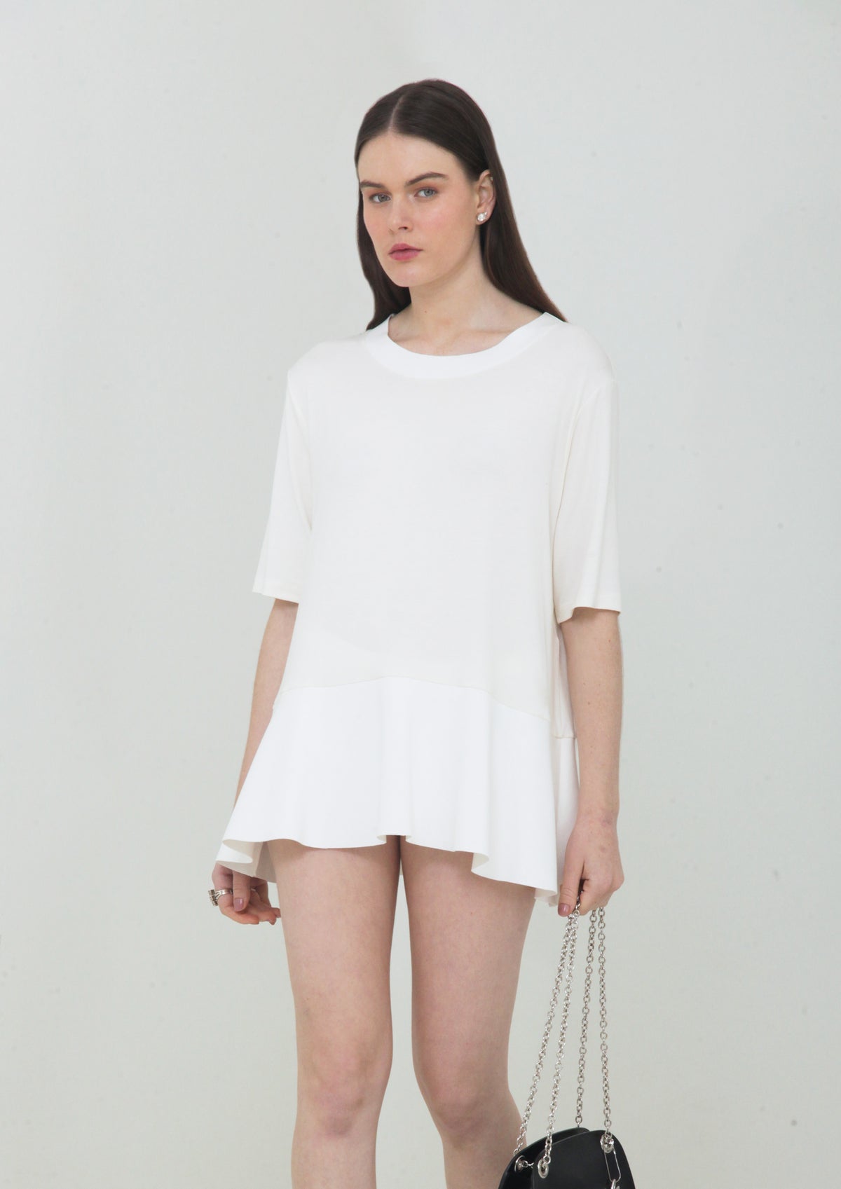 T-SHIRT COM BASQUE