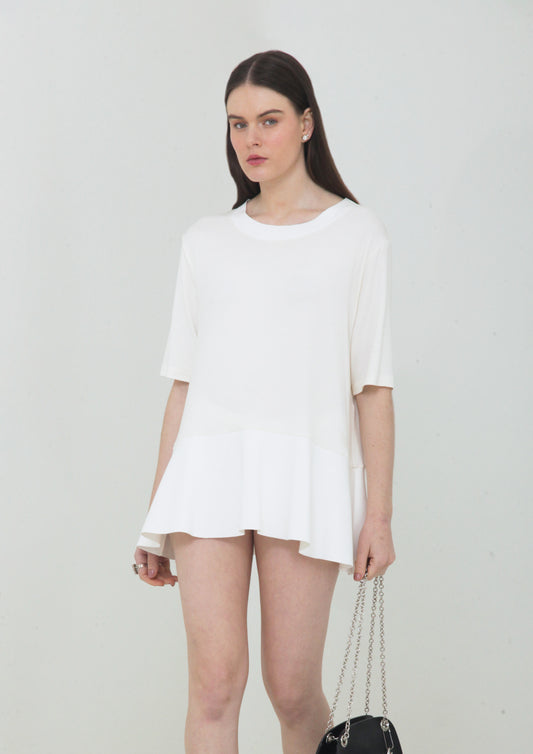T-SHIRT COM BASQUE