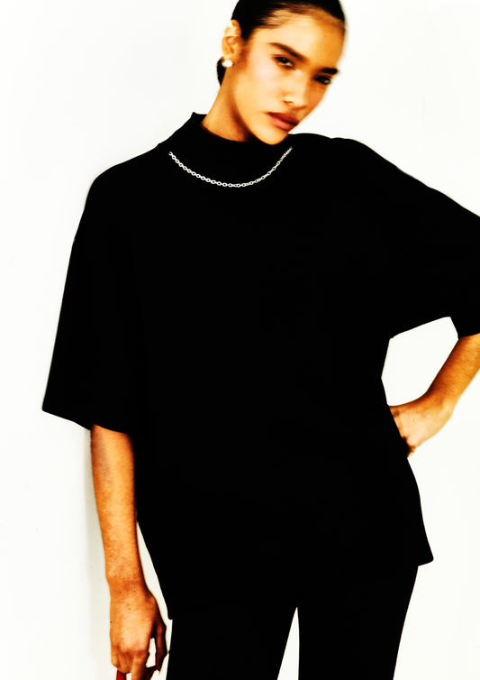 CAMISETA OVERSIZED COM CORRENTE