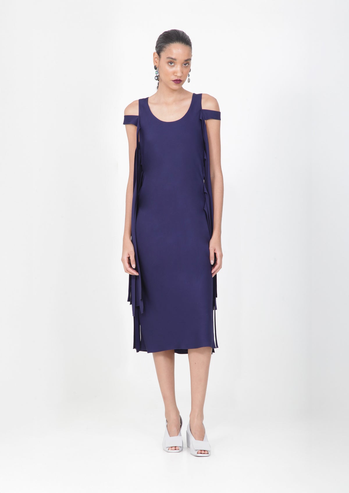 VESTIDO CURTO COM FAIXAS DUPLAS