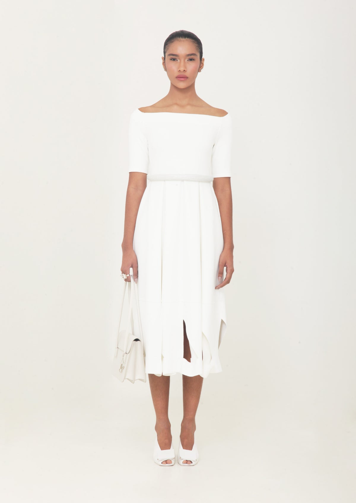 VESTIDO OMBRO A OMBRO TRIÂNGULO