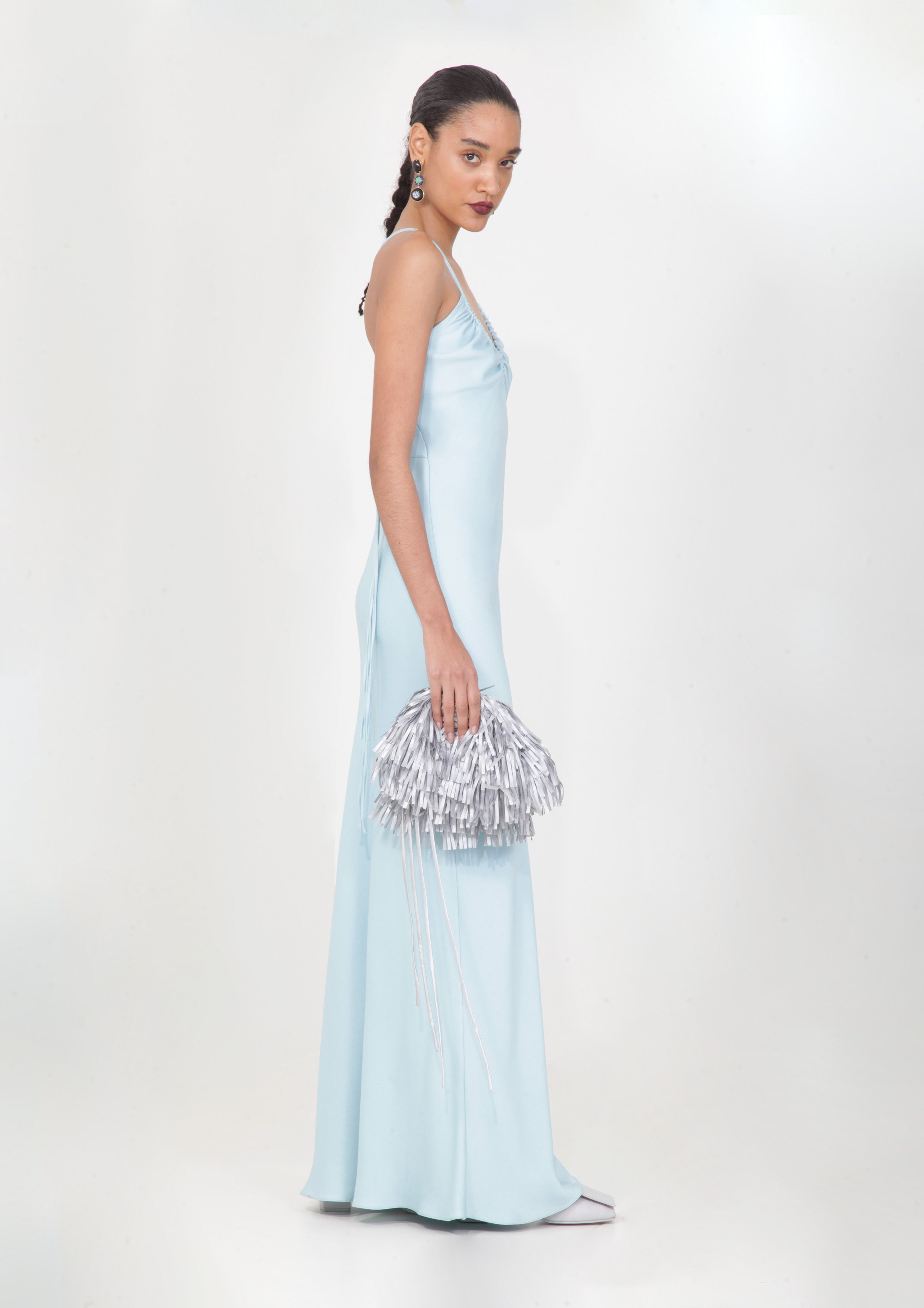 VESTIDO DE FESTA FRANZIDO NO DECOTE