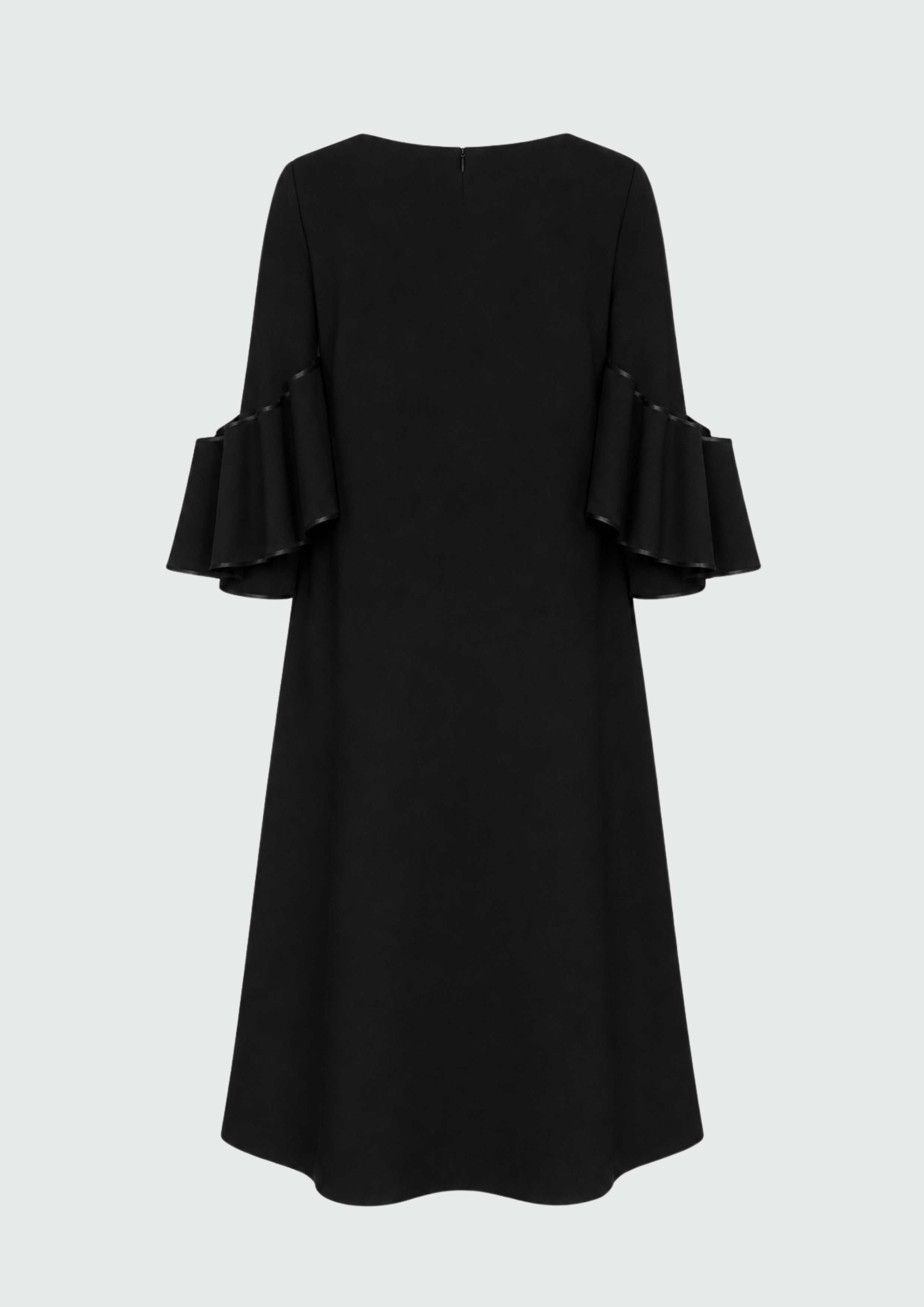 VESTIDO DETALHE NAS MANGAS