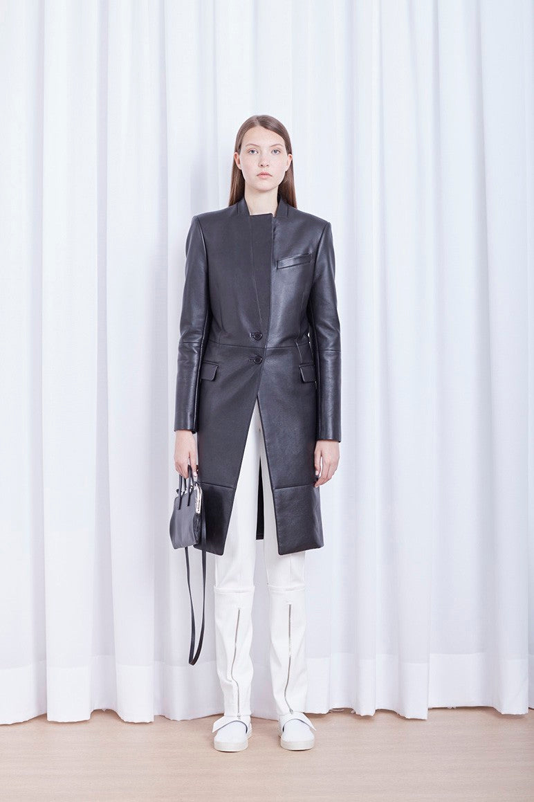 CAPA BLAZER DE COURO
