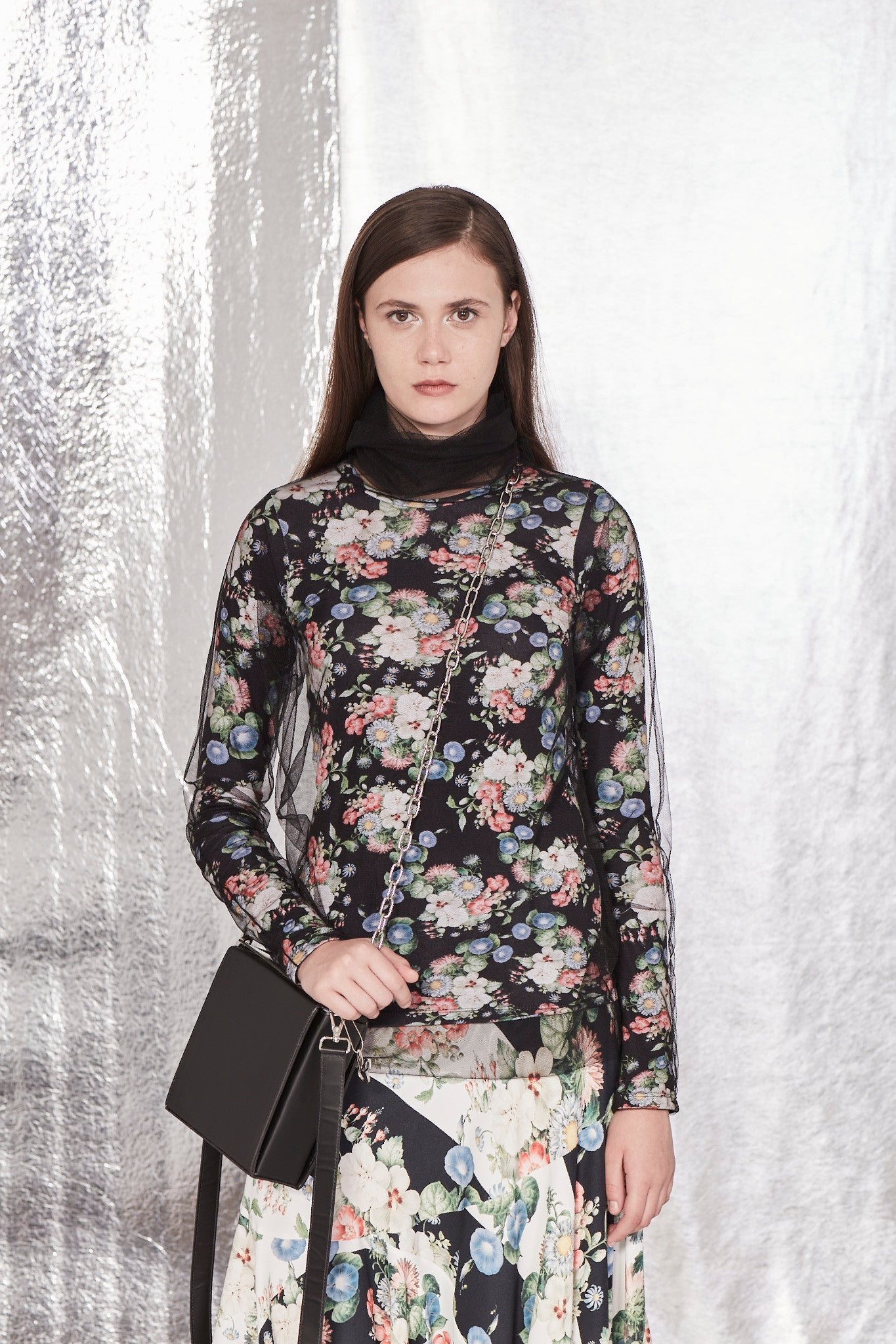 CAMISETA ESTAMPA FLOR TULE