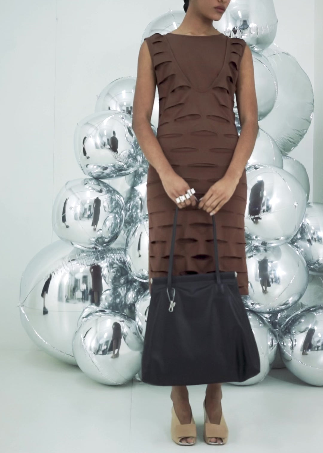 VESTIDO TUBO DECOTE DUPLO