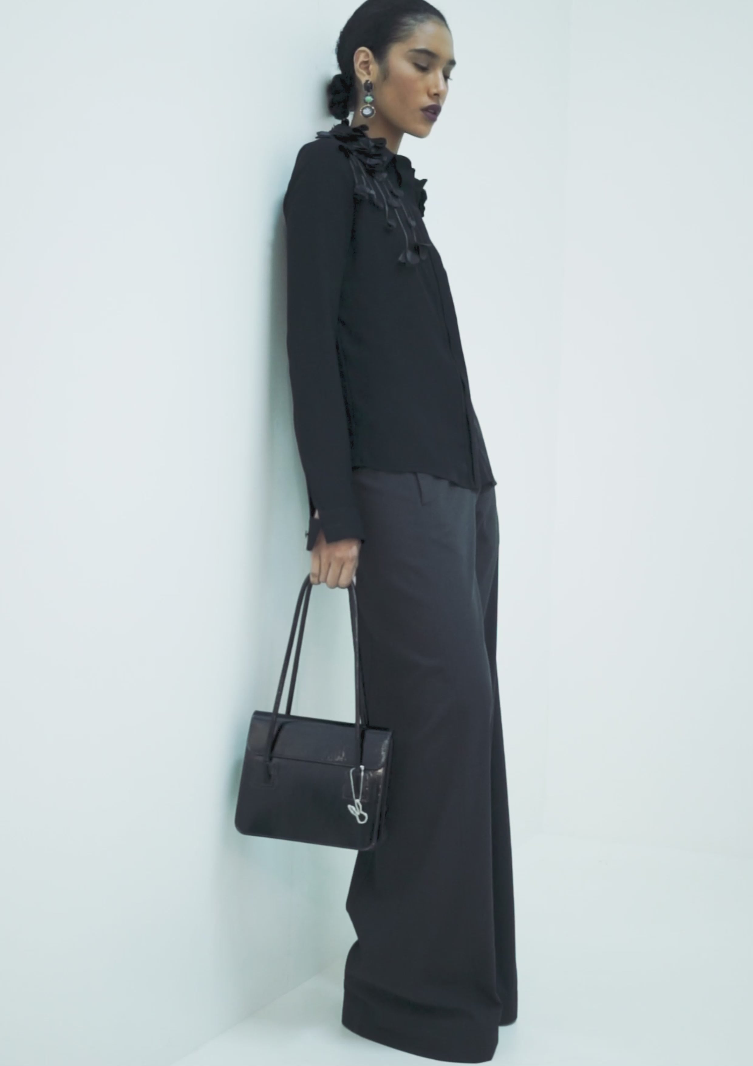 CAMISA CLÁSSICA BORDADA