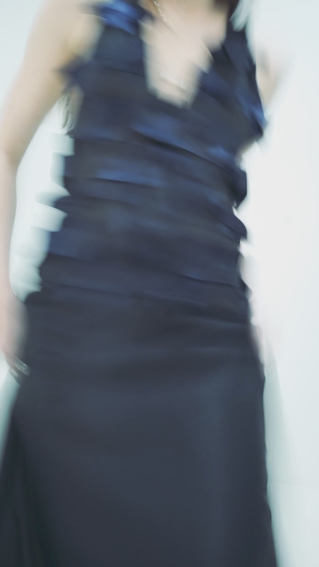 VESTIDO DE FESTA DECOTE V