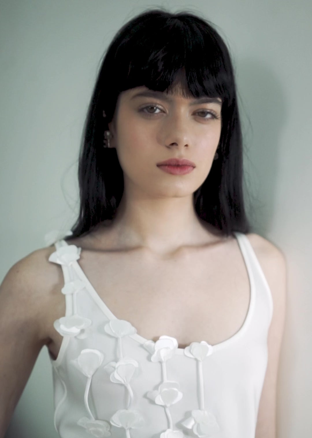 BLUSA REGATA COM FLORES